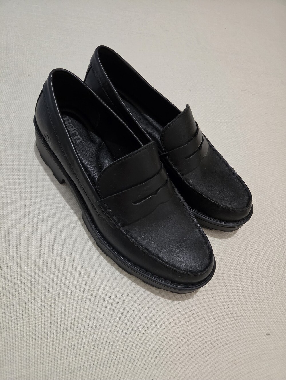 Born Women's Black Leather Penny Loafers Size 8.5
